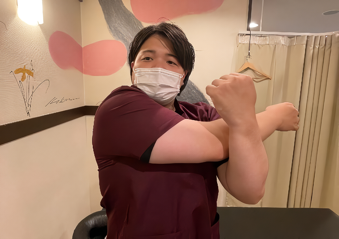 肩関節後方ストレッチ