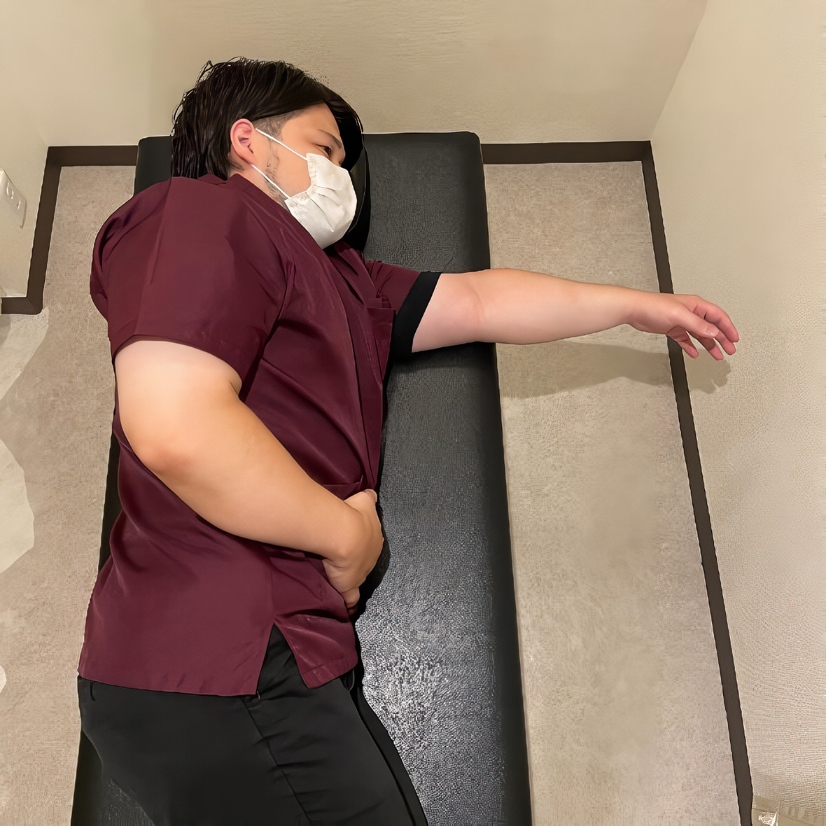 3rdポジションの内旋ストレッチ